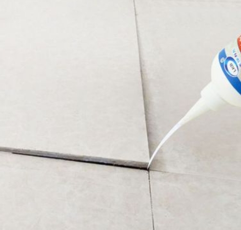 博白瓷砖空鼓维修公司分享卫生间瓷砖脱落的原因可能有以下几点
